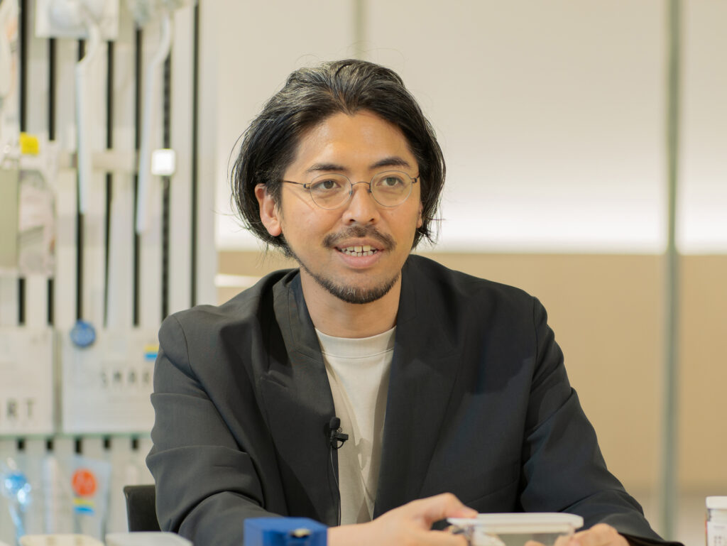 株式会社マーナ 開発部 / プロダクトデザイナー チームリーダー 谷口 諒太氏