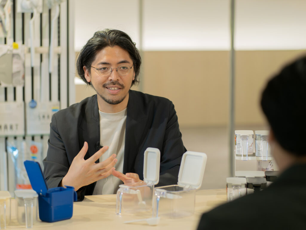 株式会社マーナ 開発部 / プロダクトデザイナー チームリーダー 谷口 諒太氏